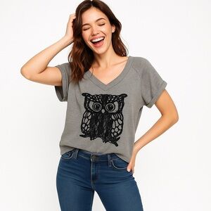ROMEO & JULIET COUTURE Gray Sweatshirt w/ Lace Owl Size S
